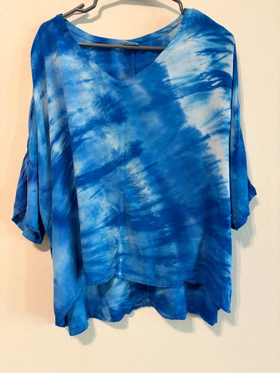 Dharma Trading Co. Tops - Women's Blue Tie-Dye V-Neck Tunic Top